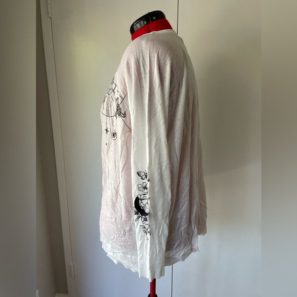 Torrid sheer white long sleeve top - Picture 6 of 6